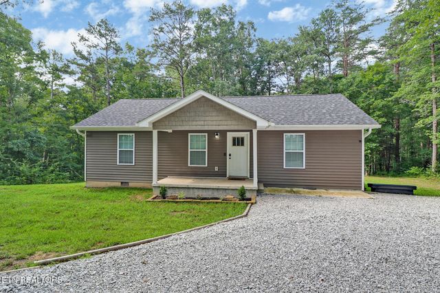 152 Goney Rd, Grimsley, TN 38565