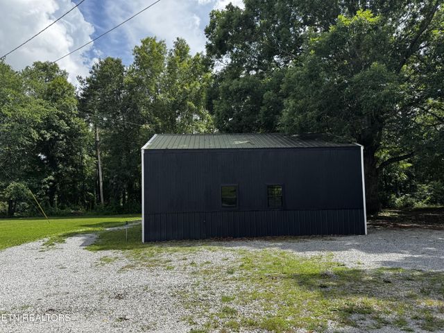 152 Goney Rd, Grimsley, TN 38565