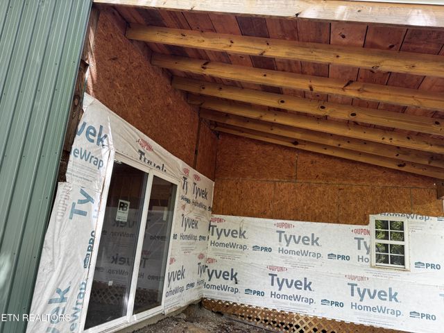 152 Goney Rd, Grimsley, TN 38565