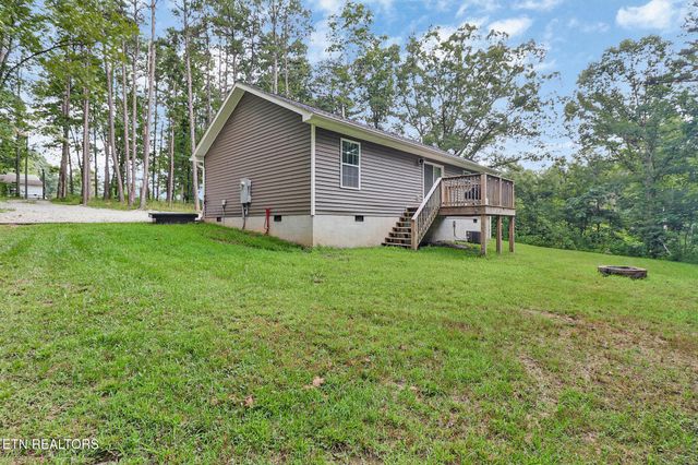 152 Goney Rd, Grimsley, TN 38565