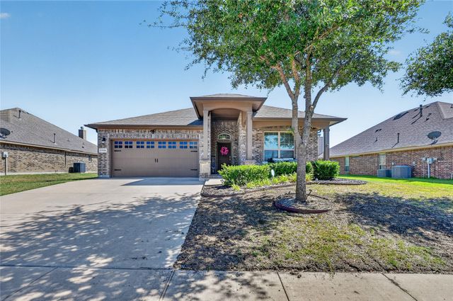 1118 Crest Ridge Drive, Glenn Heights, TX 75154