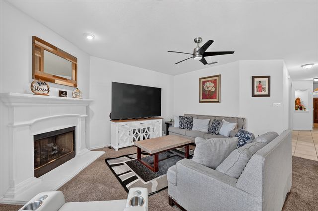 1118 Crest Ridge Drive, Glenn Heights, TX 75154