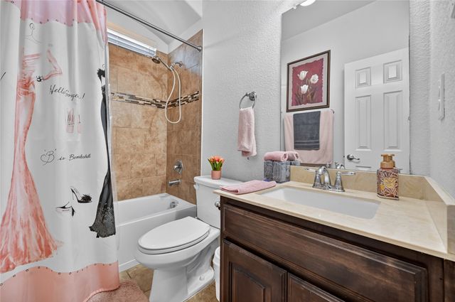 1118 Crest Ridge Drive, Glenn Heights, TX 75154