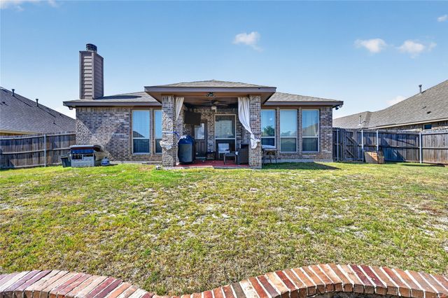 1118 Crest Ridge Drive, Glenn Heights, TX 75154