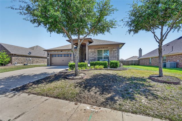 1118 Crest Ridge Drive, Glenn Heights, TX 75154