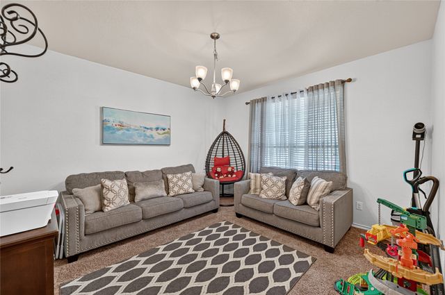 1118 Crest Ridge Drive, Glenn Heights, TX 75154