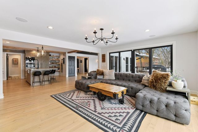 3141 Fairchild Avenue, Wayzata, MN 55391