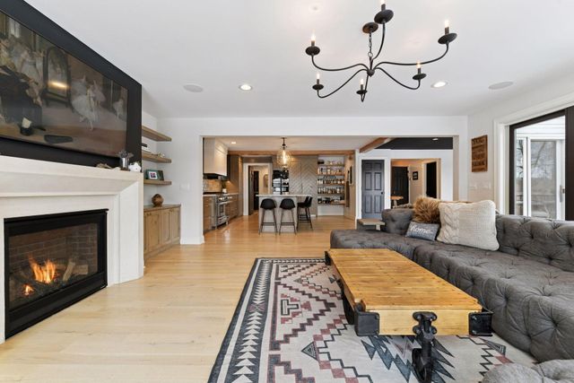 3141 Fairchild Avenue, Wayzata, MN 55391