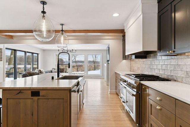 3141 Fairchild Avenue, Wayzata, MN 55391