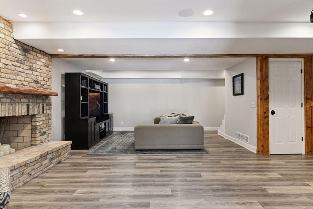 3141 Fairchild Avenue, Wayzata, MN 55391