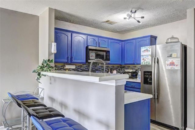 530 Parkway Road, Union City, GA 30291