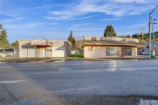 11001 Valley Avenue E, Puyallup, WA 98372