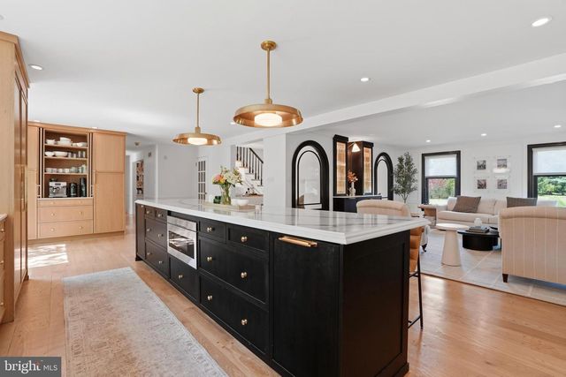 1234 FOREST HILL DR, Ambler, PA 19002