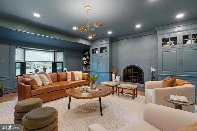 1234 FOREST HILL DR, Ambler, PA 19002