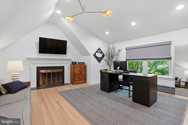 1234 FOREST HILL DR, Ambler, PA 19002