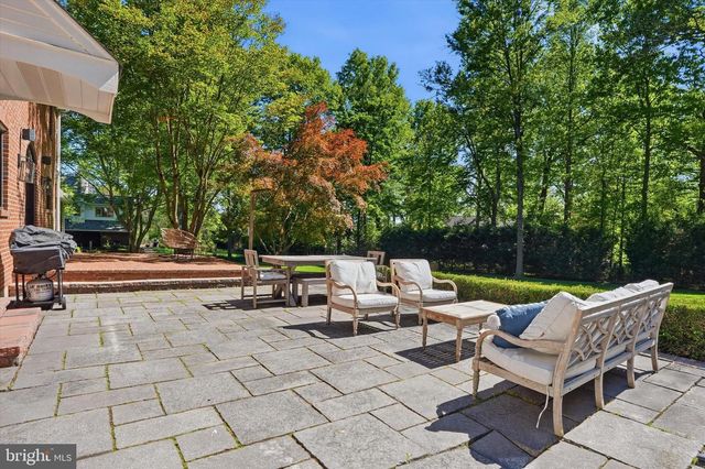 1234 FOREST HILL DR, Ambler, PA 19002