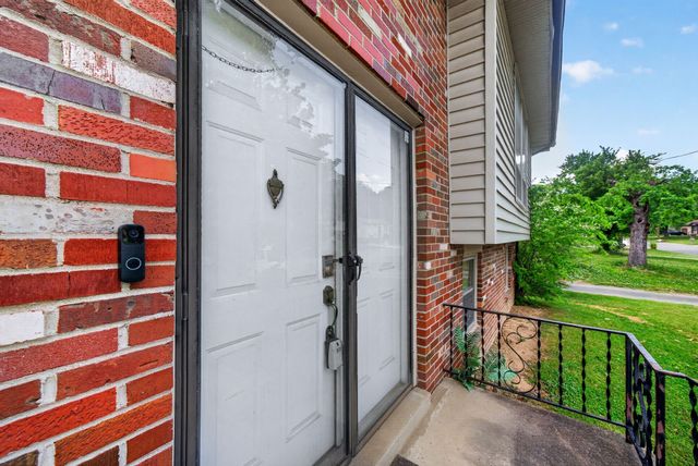 4049 Darlene Dr, Antioch, TN 37013