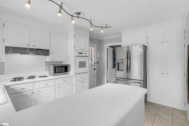 602 Wembley Road, Greenville, SC 29607