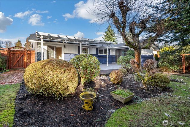 5218 S 11th St, Tacoma, WA 98465