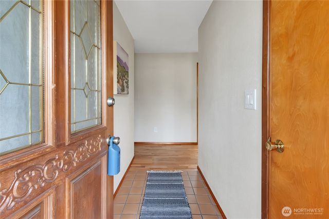 5218 S 11th St, Tacoma, WA 98465