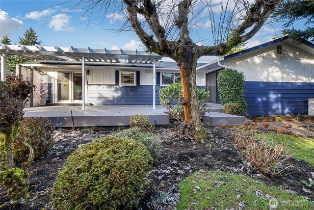 5218 S 11th St, Tacoma, WA 98465