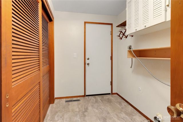 5218 S 11th St, Tacoma, WA 98465