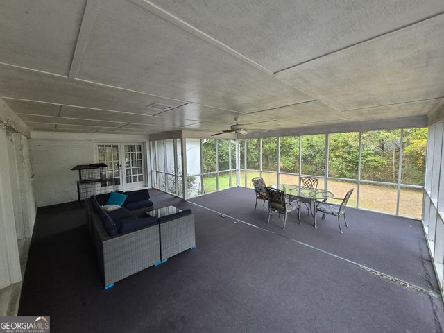 930 Hill Place, Macon, GA 31210