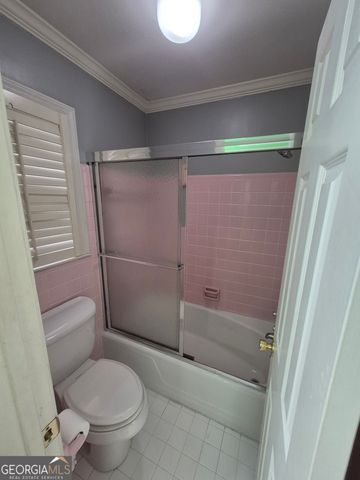 930 Hill Place, Macon, GA 31210