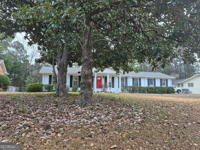 930 Hill Place, Macon, GA 31210