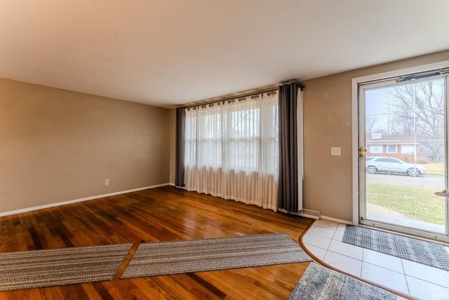 921 Sunset Drive, Wabash, IN 46992