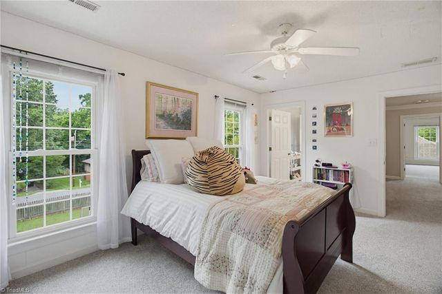 520 Barrett Road, Winston-salem, NC 27104
