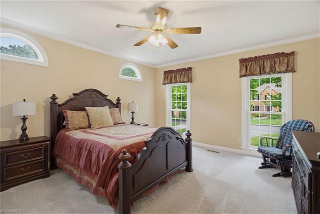 520 Barrett Road, Winston-salem, NC 27104