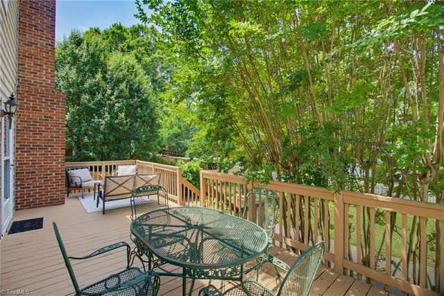 520 Barrett Road, Winston-salem, NC 27104