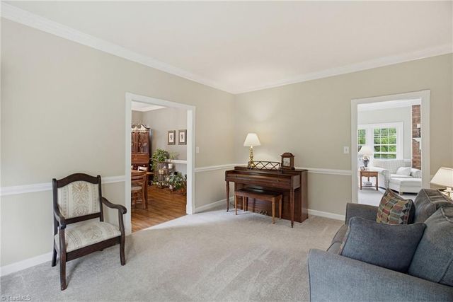 520 Barrett Road, Winston-salem, NC 27104