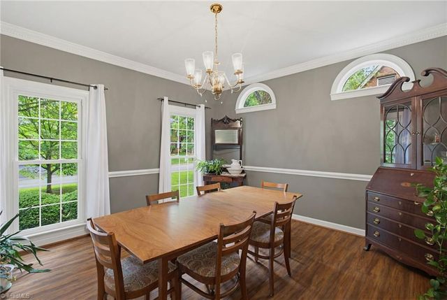 520 Barrett Road, Winston-salem, NC 27104