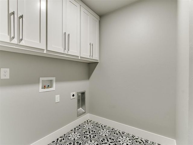 10121 St Patrick Drive, Midwest City, OK 73130