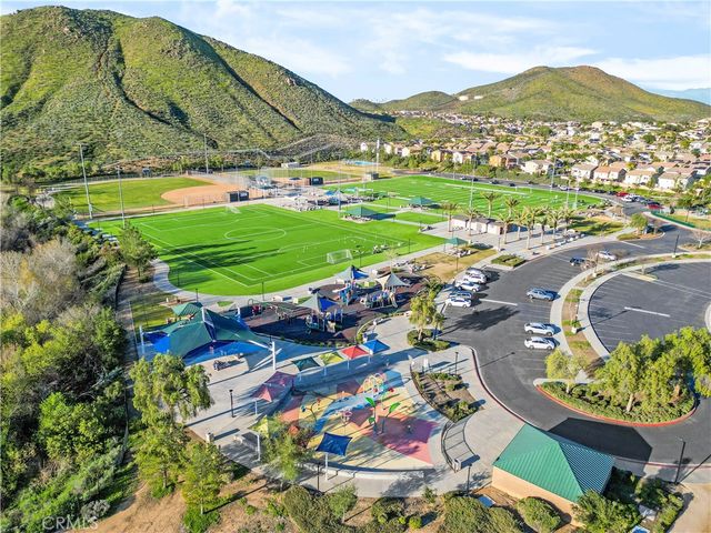 34229 Larksburg Court, Lake Elsinore, CA 92532