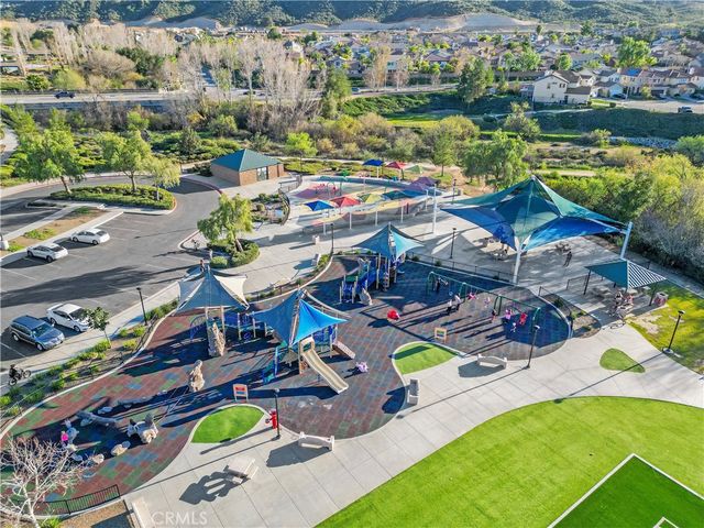 34229 Larksburg Court, Lake Elsinore, CA 92532