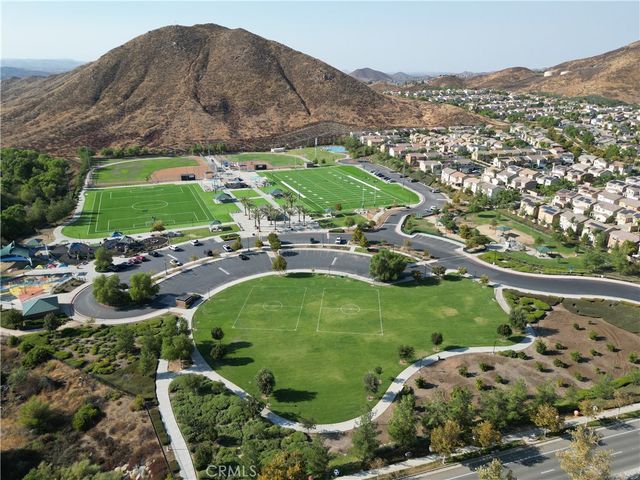 34229 Larksburg Court, Lake Elsinore, CA 92532