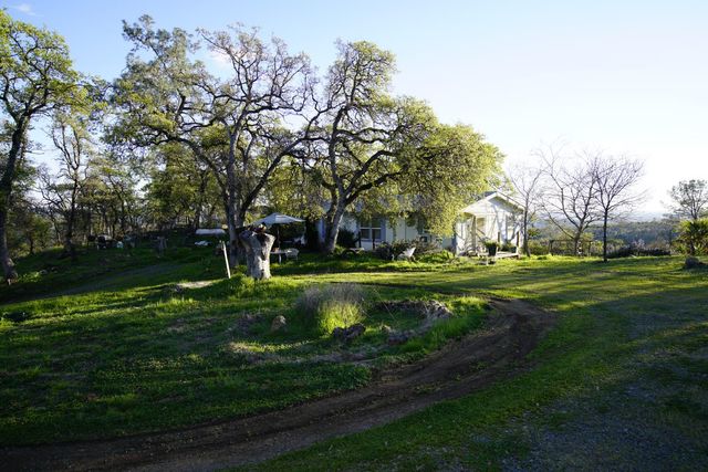 7326 Nugget Trl, Smartsville, CA 95977