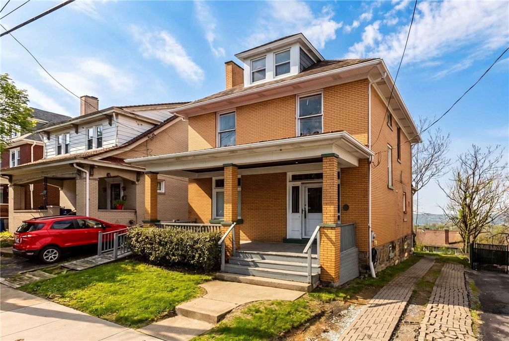 31 Perryview Avenue, Brighton Heights, PA 15214