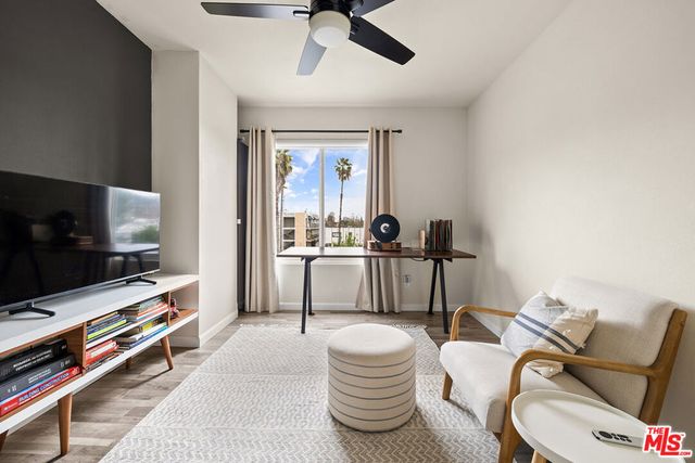 252 W Spazier Avenue F, Burbank, CA 91502