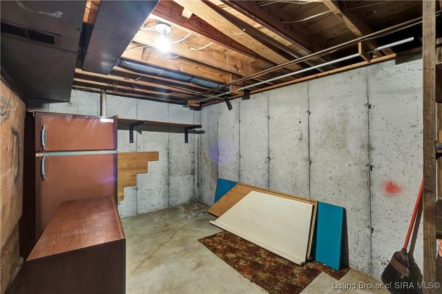 1408 Gutford Road, Clarksville, IN 47129