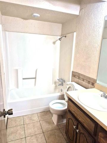 2005 Eastridge Place, Oklahoma City, OK 73141