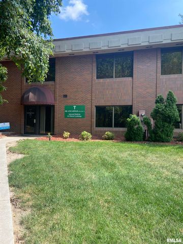 609 35TH Avenue Lower Level, Moline, IL 61265