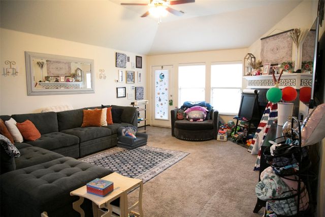 2428 Wakecrest Drive, Fort Worth, TX 76108