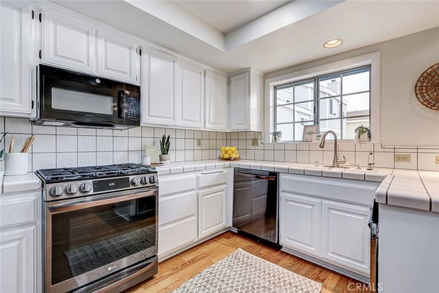 234 N Irena 3, Redondo Beach, CA 90277