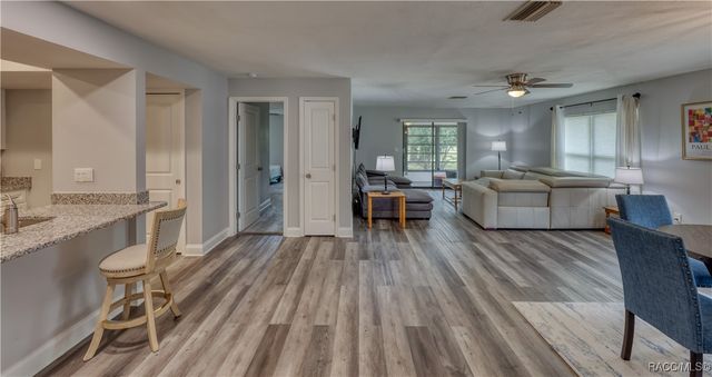 85 Golfview Drive, Homosassa, FL 34446