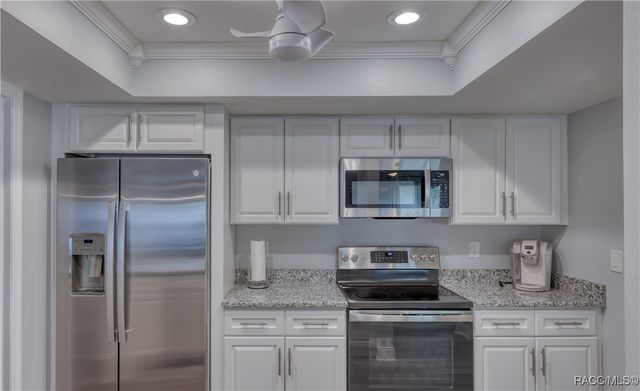 85 Golfview Drive, Homosassa, FL 34446