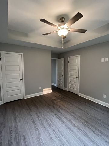 517 Highland St, Springfield, TN 37172